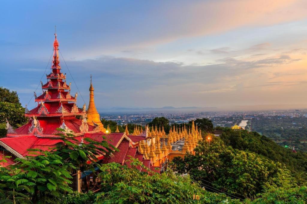 Emerald Land Hotel Mandalay Exteriér fotografie